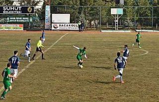 Şuhut Belediye Hisarspor kazanmasını bildi