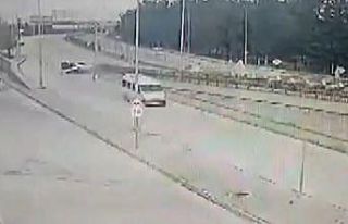 Sürücünün öldüğü feci kaza güvenlik kamerasında