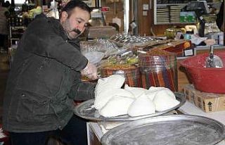 Tarihi Kapalı Çarşıda Ramazan hazırlığı başladı