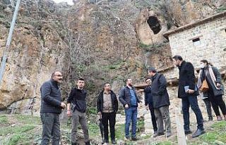 Tarihi taş evleri butik otel olma yolunda