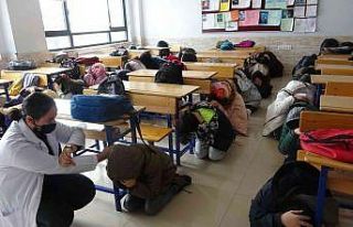 Tatbikatta depremden böyle korundular