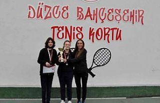 TED Düzce Koleji kızlarda birinci oldu