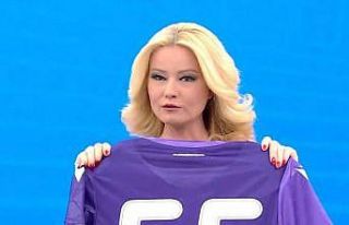 Tekkeköy’den ünlü sunuculara formalı mesaj