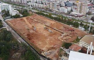 Tıp Fakültesi Otoparkı temel kazısı yüzde 95...