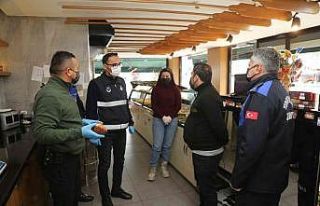 Toroslar zabıtası fırınları denetledi