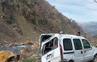 Trafik kazasında şehidin babası hayatını kaybetti
