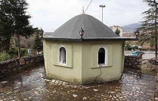 Türbeye 40 gün arayla ikinci kez zarar verdiler