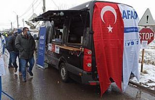 Ukrayna halkı için hazırlanan insani yardım tırları...