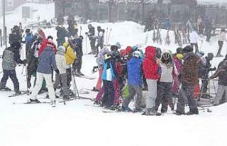 Uludağ’da kar kalınlığı 2 metreye yaklaştı,...