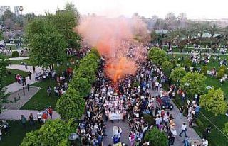 Uluslararası Portakal Çiçeği Karnavalı esnafa...