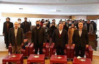 Üniversite de Çanakkale Ruhu ve Mehmet Akif anlatıldı