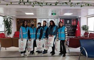 Üniversite öğrencileri ’Kardeşimin Dolabı’...