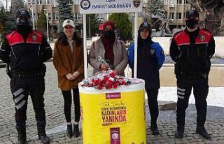 Uşak’ta Dünya Kadınlar Günü’nde kadınlara...