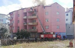 Uşak’ta korkutan yangın paniğe neden oldu