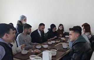 Uygulamalı Bilimler Fakültesi öğrencileri, Çanakkale...