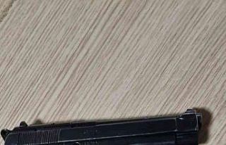 Üzerinde ruhsatsız tabanca ile yakalandı