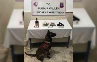 Üzerinde uyuşturucu, tabanca ve sahte içki ile...