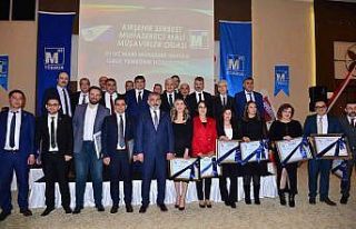 Vali Akın, muhasebecilerle bir araya geldi