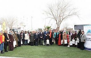 Vali Erin ve Eşi Gülhan Erin kadınlarla bir araya...