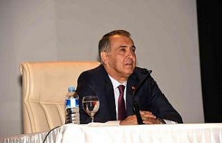 Vali Mahmut Çuhadar, gençlerle buluştu