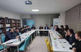 Vali Ustaoğlu TÜGVA’da söyleşiye katıldı