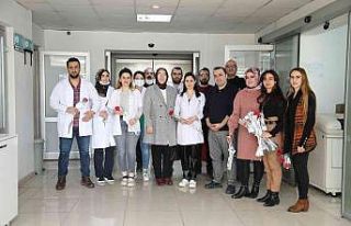 Van Büyükşehir Belediyesi sağlık çalışanlarının...