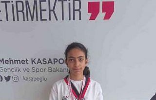 Van Büyükşehir Belediyesinin tekvandocusu il birincisi...