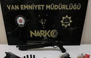 Van’da ‘torbacı’ operasyonu