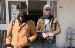 Yabancı uyruklu iki şahıs sınır dışı edildi