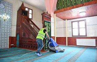 Yakutiye’de Ramazan temizliği başladı