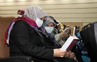 Yaşlı bireylere hafızayı güçlü tutmak için...