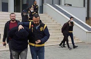 Yaşlı kadına kabusu yaşatan şüpheliler yakalandı