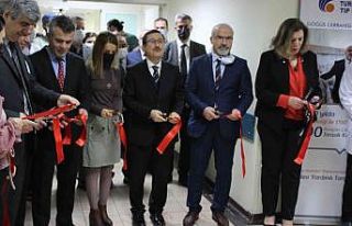 Yenilenen göğüs cerrahisi servisi törenle hizmete...