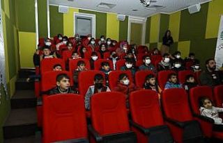 Yenişehir Belediyesinden öğrencilere sinema şenliği