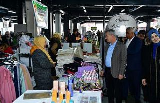 Yeşilyurt 3. Alış Veriş fuarında kadınların...