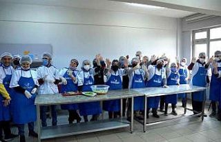 Yıldırım’da ‘Engelsiz Mutfak’ yüzleri güldürüyor