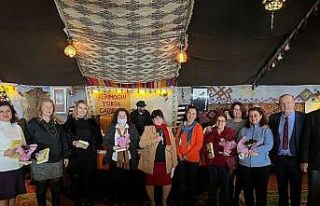 Yörüklerden kadınlara keşkek günü