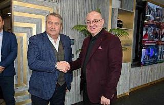 Yunusemre’ye yapılacak yatırımları görüştüler