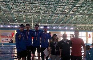 Yüzücülerde Türkiye yarı finali sevinci