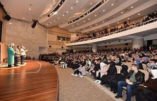 “Ziyafet Sofrası” oyunu, Konyalı tiyatro severlerle...