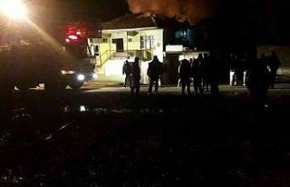 Zonguldak’ta çatı yangını paniğe neden oldu