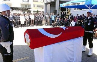 48 yaşındaki polis memuru, kansere yenik düştü