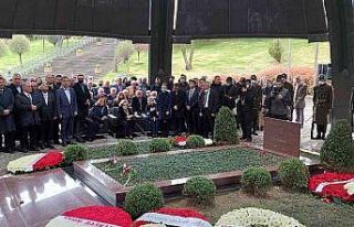 8. Cumhurbaşkanı Turgut Özal vefatının 29. yılında...