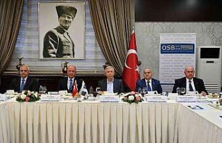 ABB Başkanı Mansur Yavaş iftarda sanayicilerle...