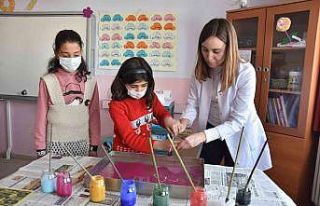 Adilcevaz Kaymakamlığından ‘Ebru Sanatı’ projesi