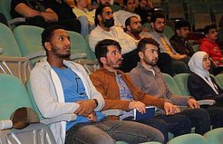 ADÜ’de öğrenim gören yabancı uyruklu öğrenciler,...