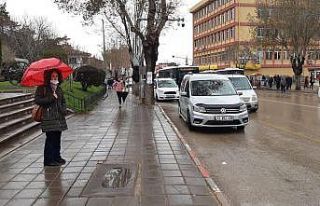 Afyonkarahisar’da bahar kışa döndü