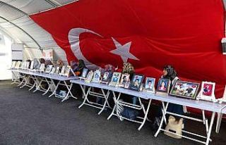 Ailelerin direnişi 967. gününde