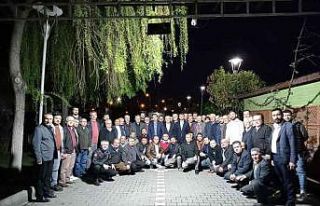 AK Parti Merkez İlçe Teşkilatı iftarda bir araya...