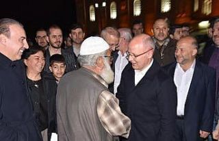 AK teşkilatlar, ramazanın güzelliklerini şehrin...